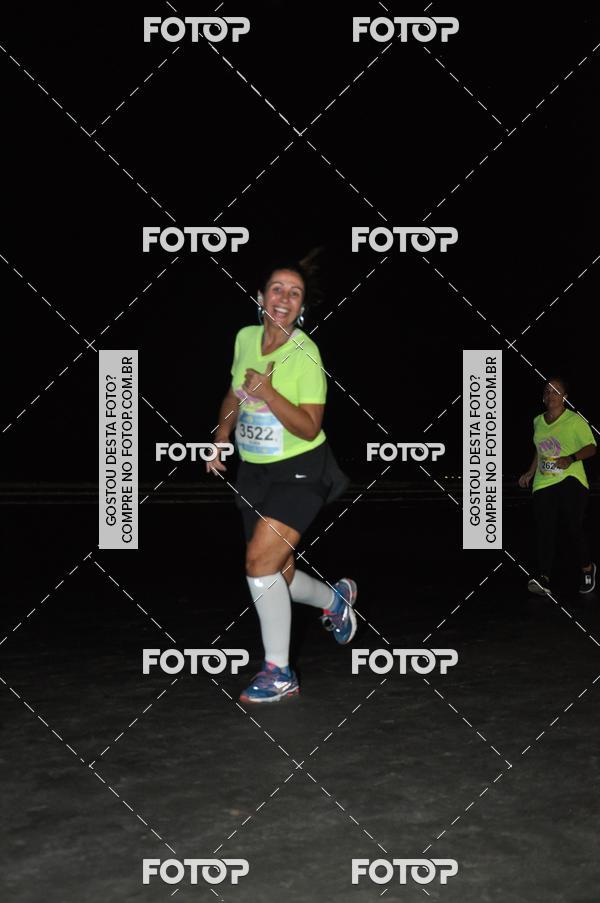 Buy your photos of the eventCircuito Jovem Pan Night Run - Etapa Santos on Fotop