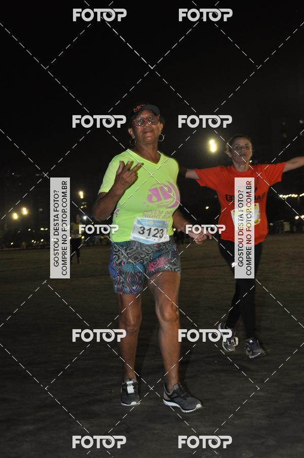 Buy your photos of the eventCircuito Jovem Pan Night Run - Etapa Santos on Fotop