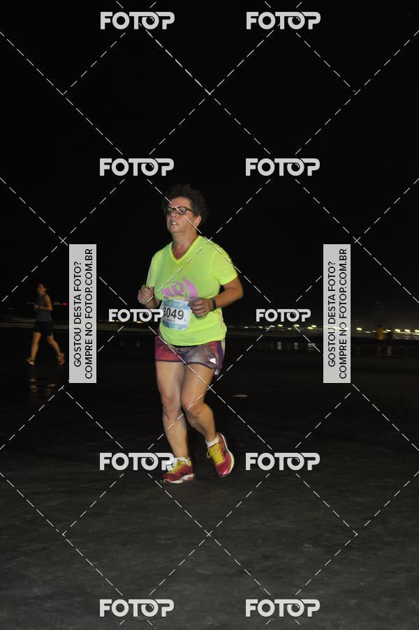Buy your photos of the eventCircuito Jovem Pan Night Run - Etapa Santos on Fotop
