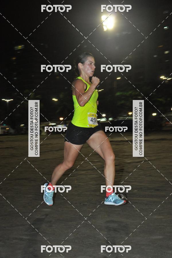 Buy your photos of the eventCircuito Jovem Pan Night Run - Etapa Santos on Fotop