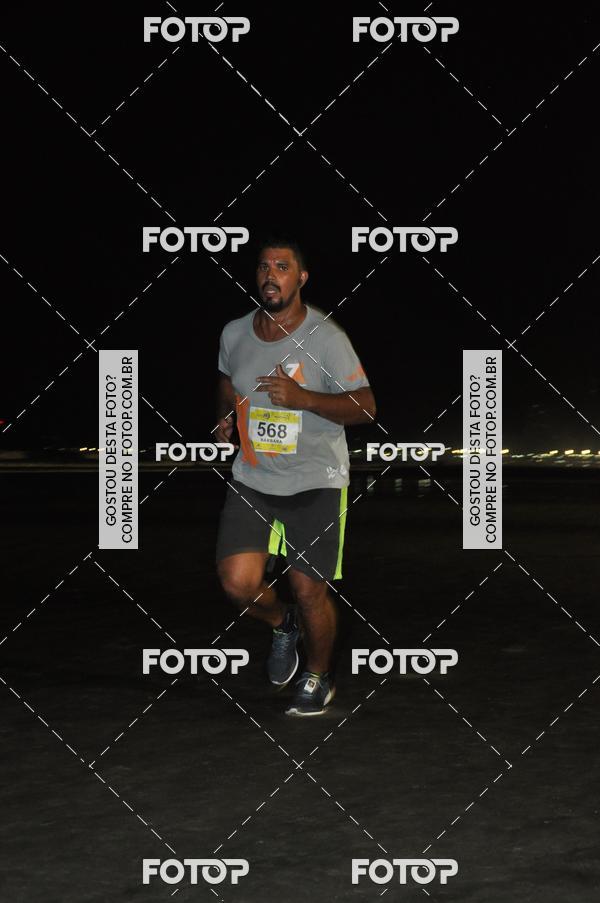 Buy your photos of the eventCircuito Jovem Pan Night Run - Etapa Santos on Fotop