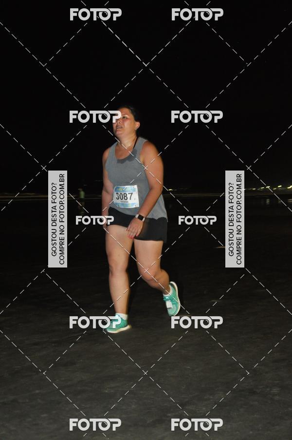 Buy your photos of the eventCircuito Jovem Pan Night Run - Etapa Santos on Fotop