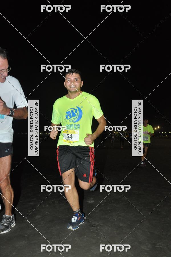 Buy your photos of the eventCircuito Jovem Pan Night Run - Etapa Santos on Fotop