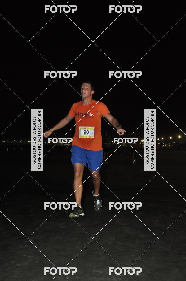 Buy your photos of the eventCircuito Jovem Pan Night Run - Etapa Santos on Fotop