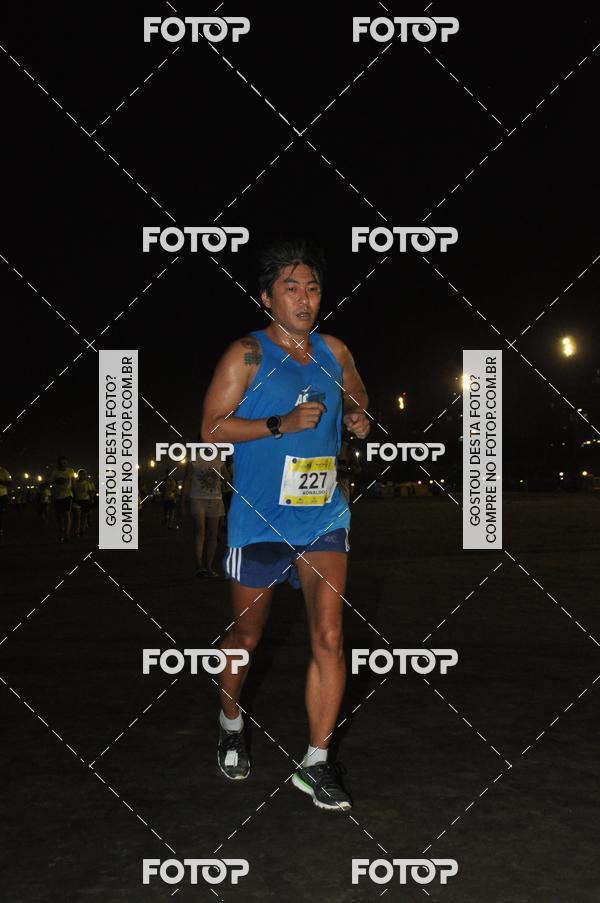 Buy your photos of the eventCircuito Jovem Pan Night Run - Etapa Santos on Fotop