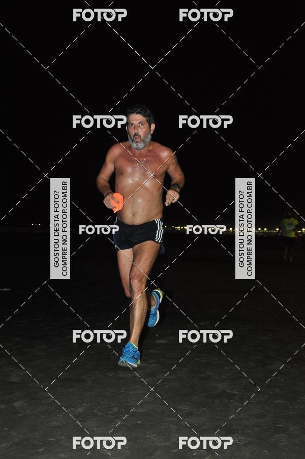 Buy your photos of the eventCircuito Jovem Pan Night Run - Etapa Santos on Fotop