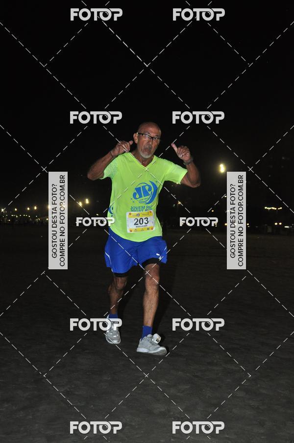Buy your photos of the eventCircuito Jovem Pan Night Run - Etapa Santos on Fotop