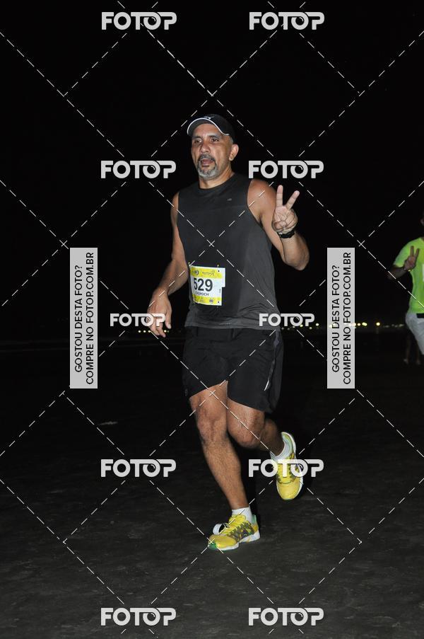 Buy your photos of the eventCircuito Jovem Pan Night Run - Etapa Santos on Fotop