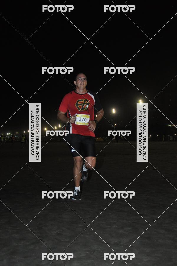 Buy your photos of the eventCircuito Jovem Pan Night Run - Etapa Santos on Fotop