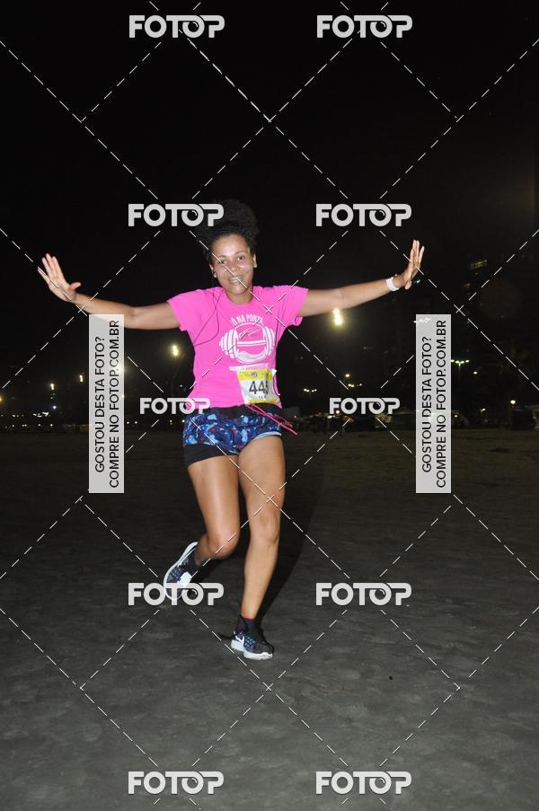 Buy your photos of the eventCircuito Jovem Pan Night Run - Etapa Santos on Fotop