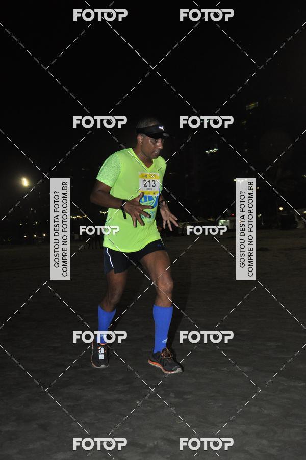 Buy your photos of the eventCircuito Jovem Pan Night Run - Etapa Santos on Fotop
