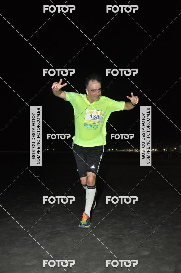 Buy your photos of the eventCircuito Jovem Pan Night Run - Etapa Santos on Fotop