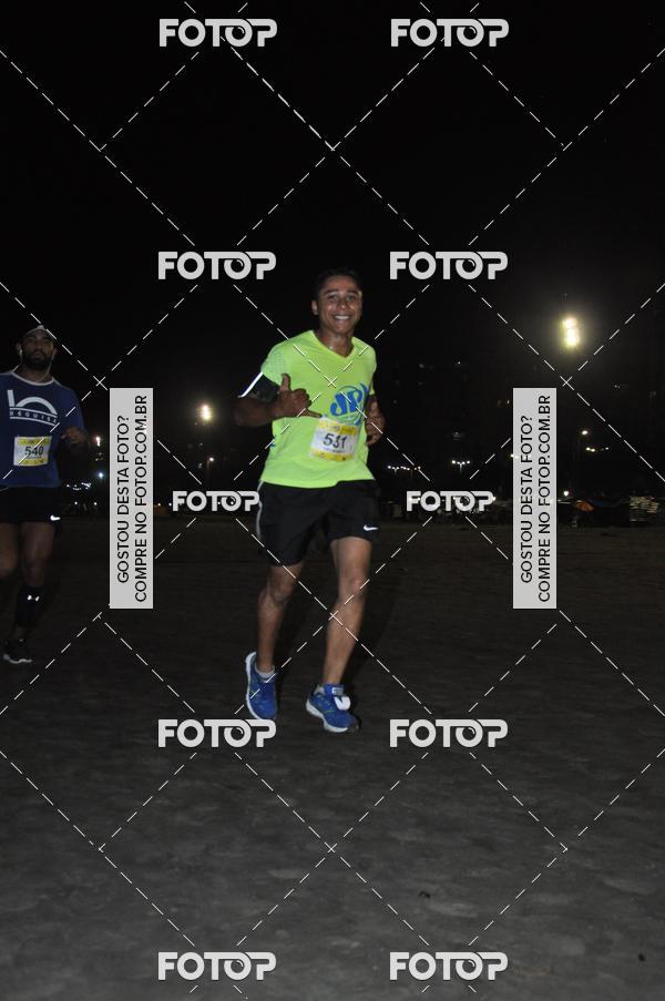 Buy your photos of the eventCircuito Jovem Pan Night Run - Etapa Santos on Fotop