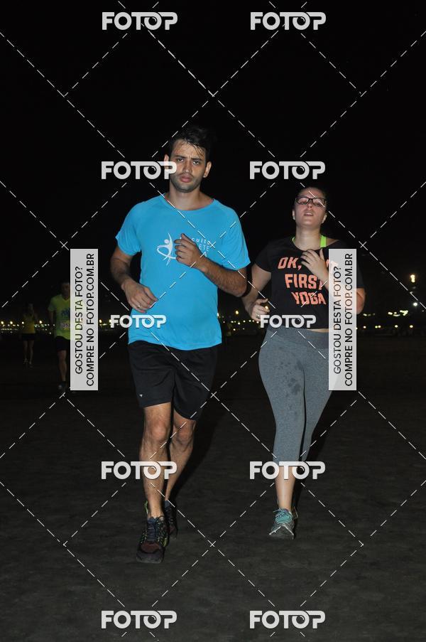 Buy your photos of the eventCircuito Jovem Pan Night Run - Etapa Santos on Fotop