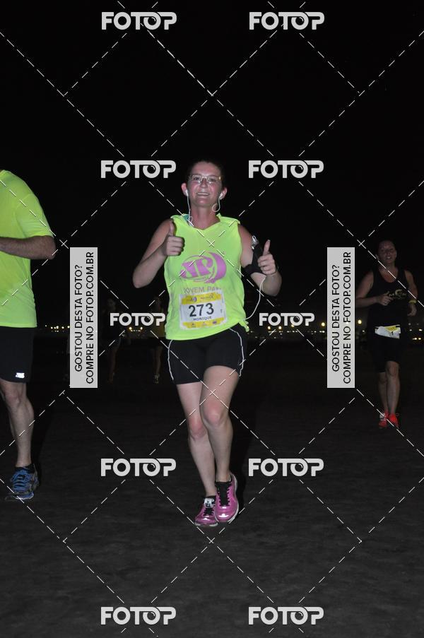 Buy your photos of the eventCircuito Jovem Pan Night Run - Etapa Santos on Fotop