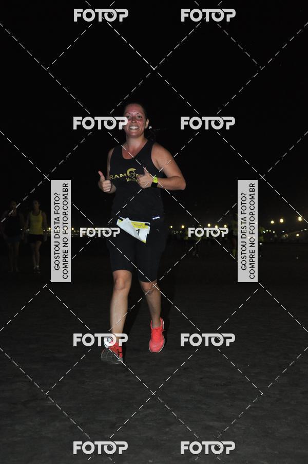 Buy your photos of the eventCircuito Jovem Pan Night Run - Etapa Santos on Fotop