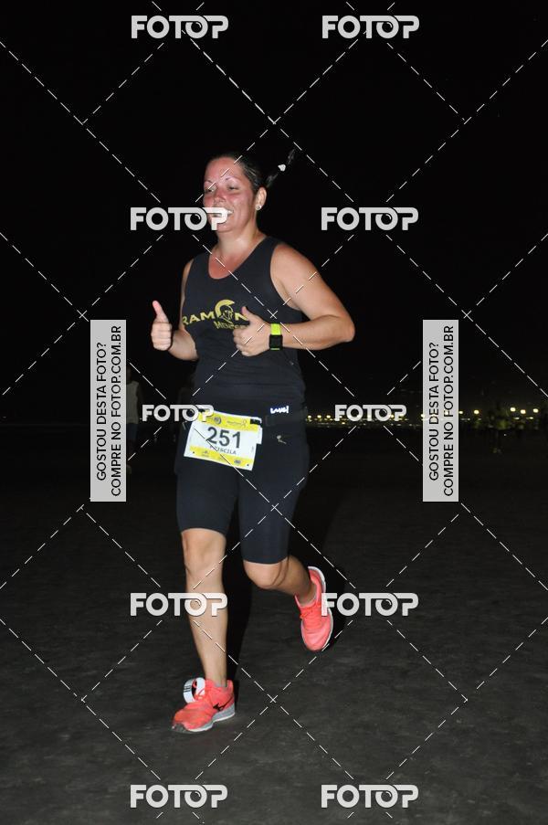 Buy your photos of the eventCircuito Jovem Pan Night Run - Etapa Santos on Fotop