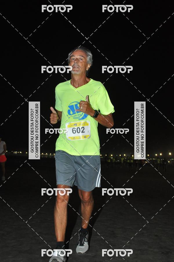 Buy your photos of the eventCircuito Jovem Pan Night Run - Etapa Santos on Fotop