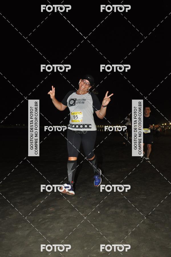 Buy your photos of the eventCircuito Jovem Pan Night Run - Etapa Santos on Fotop