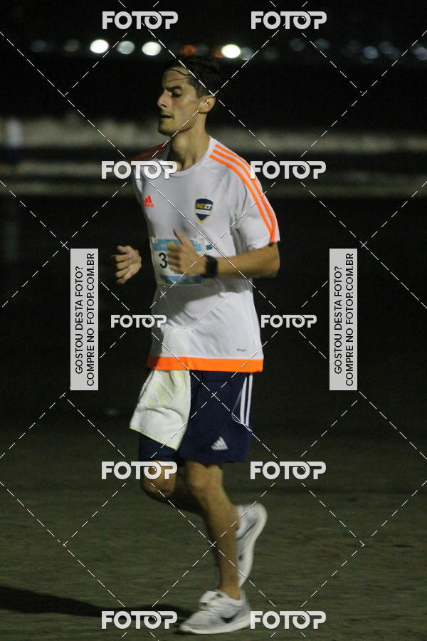 Buy your photos of the eventCircuito Jovem Pan Night Run - Etapa Santos on Fotop