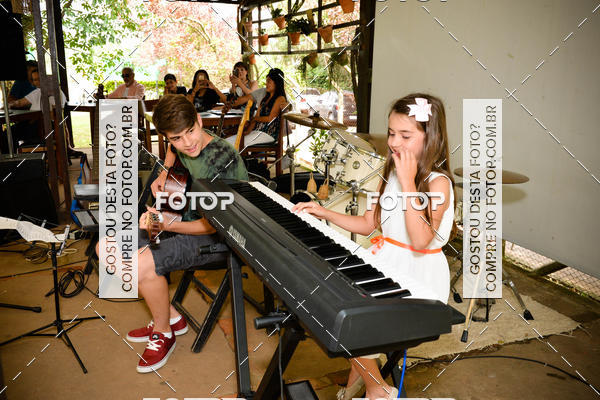 Buy your photos of the eventApresentao de Alunos Notas Em Casa on Fotop