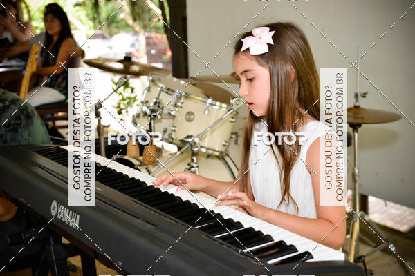 Buy your photos of the eventApresentao de Alunos Notas Em Casa on Fotop