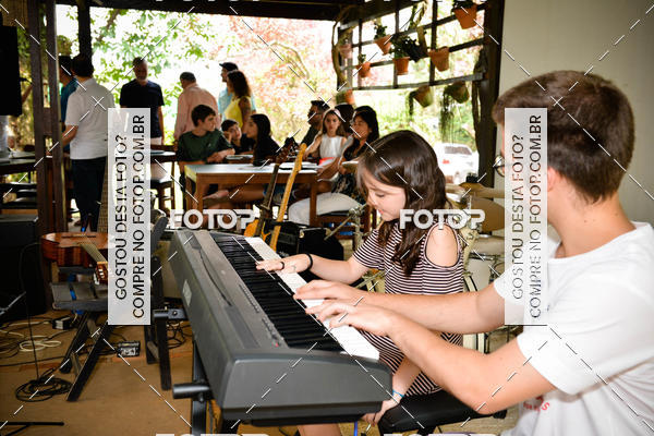 Buy your photos of the eventApresenta��o de Alunos Notas Em Casa on Fotop