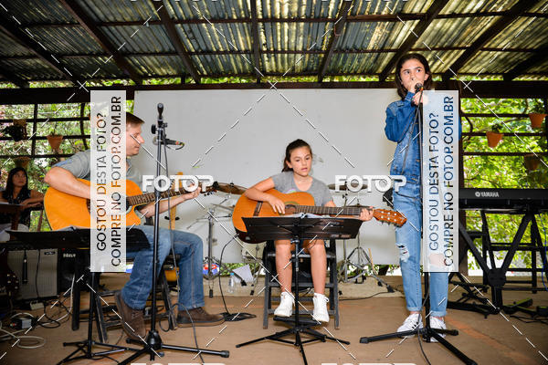 Buy your photos of the eventApresentao de Alunos Notas Em Casa on Fotop