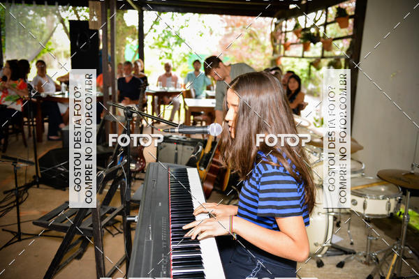 Buy your photos of the eventApresentao de Alunos Notas Em Casa on Fotop