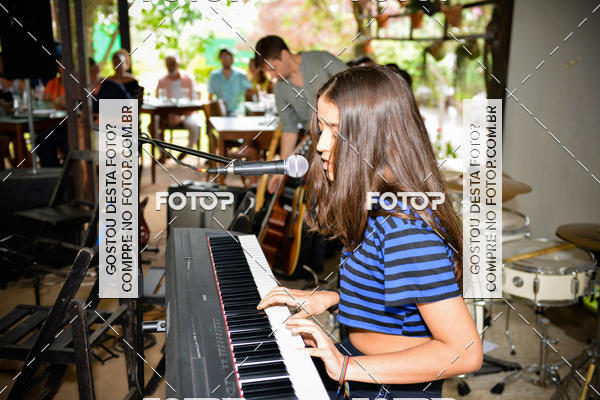 Buy your photos of the eventApresentao de Alunos Notas Em Casa on Fotop