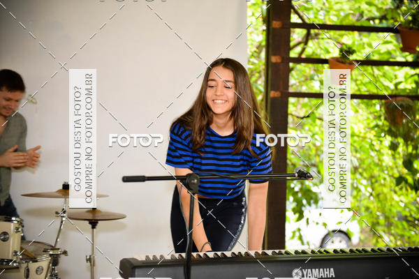 Buy your photos of the eventApresentao de Alunos Notas Em Casa on Fotop