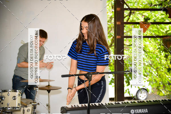 Buy your photos of the eventApresentao de Alunos Notas Em Casa on Fotop