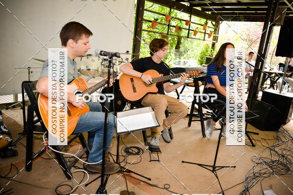 Buy your photos of the eventApresentao de Alunos Notas Em Casa on Fotop