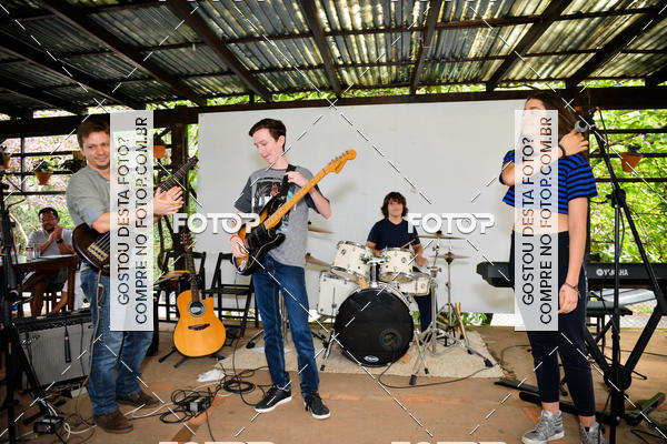Buy your photos of the eventApresentao de Alunos Notas Em Casa on Fotop