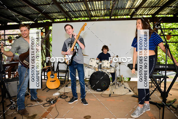 Buy your photos of the eventApresentao de Alunos Notas Em Casa on Fotop