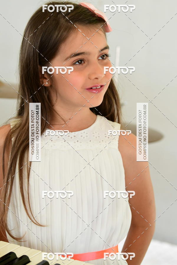 Buy your photos of the eventApresentao de Alunos Notas Em Casa on Fotop