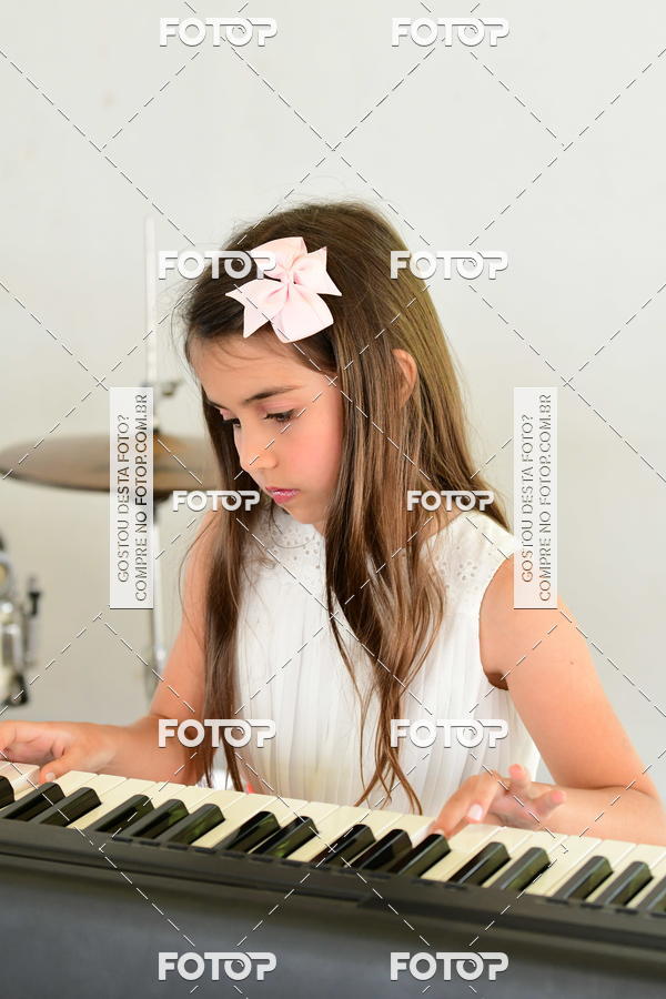 Buy your photos of the eventApresentao de Alunos Notas Em Casa on Fotop