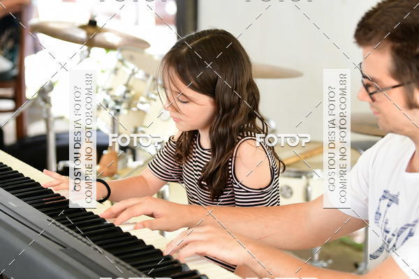 Buy your photos of the eventApresenta��o de Alunos Notas Em Casa on Fotop