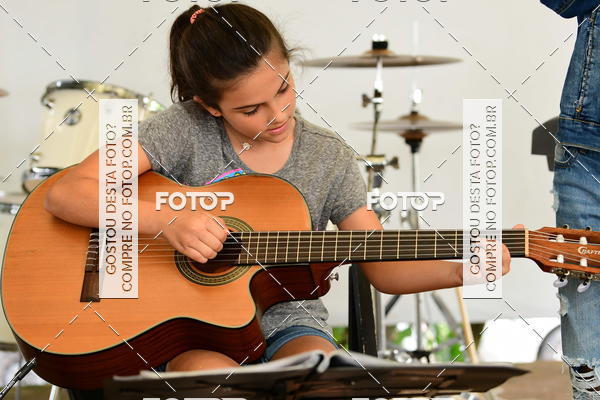 Buy your photos of the eventApresentao de Alunos Notas Em Casa on Fotop