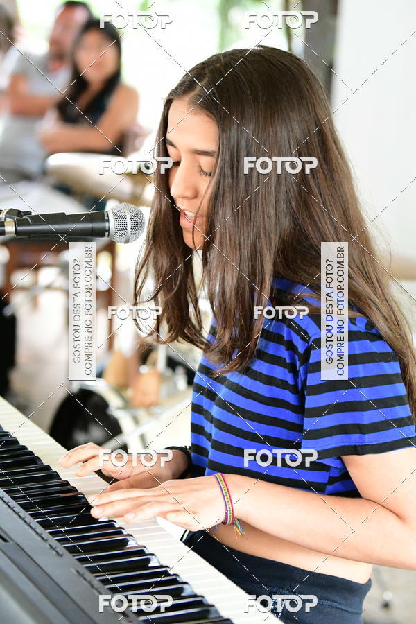 Buy your photos of the eventApresentao de Alunos Notas Em Casa on Fotop