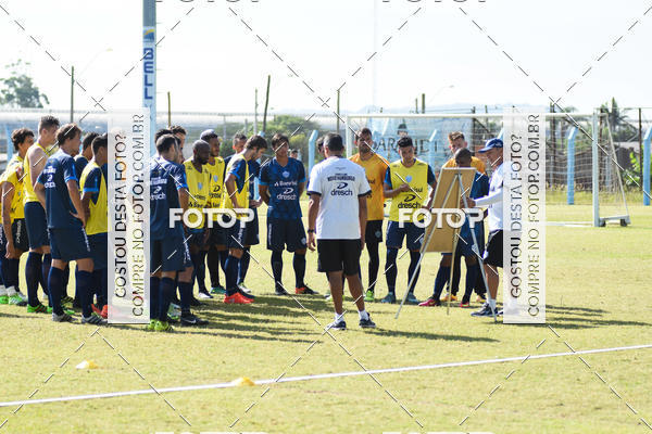 Buy your photos of the eventTreino Esporte Clube Novo Hamburgo on Fotop
