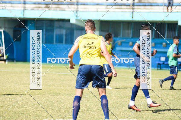 Buy your photos of the eventTreino Esporte Clube Novo Hamburgo on Fotop