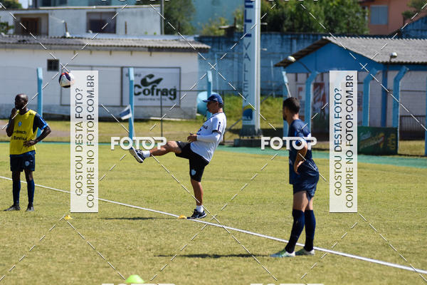 Buy your photos of the eventTreino Esporte Clube Novo Hamburgo on Fotop