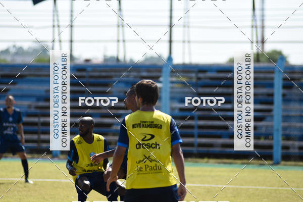 Buy your photos of the eventTreino Esporte Clube Novo Hamburgo on Fotop