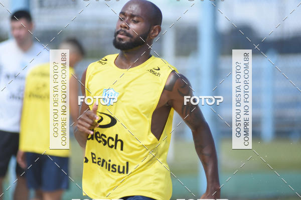 Buy your photos of the eventTreino Esporte Clube Novo Hamburgo on Fotop