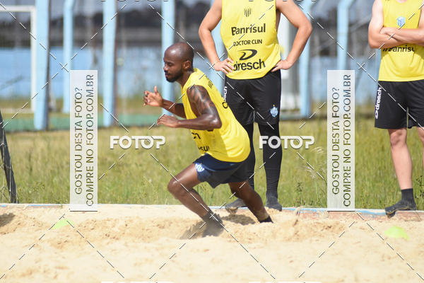 Buy your photos of the eventTreino Esporte Clube Novo Hamburgo on Fotop