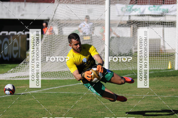 Buy your photos of the eventMax on Fotop