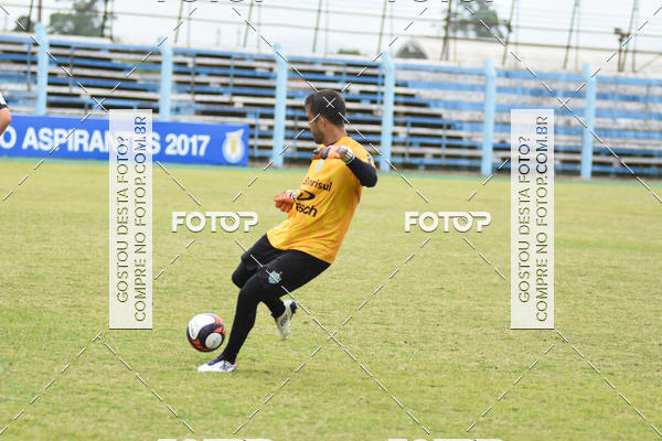 Buy your photos of the eventMax on Fotop