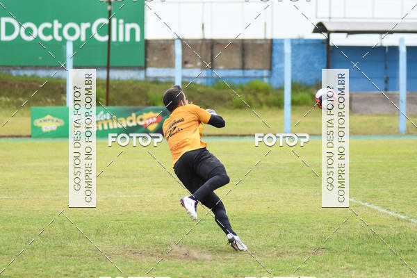 Buy your photos of the eventMax on Fotop