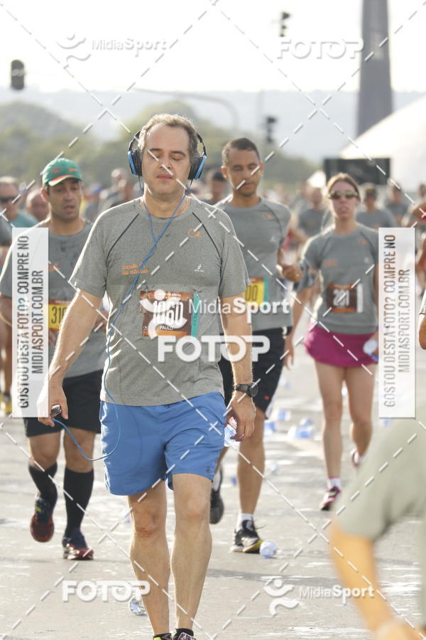 Buy your photos of the eventCircuito das Esta��es 2018 - Outono - Bras�lia on Fotop